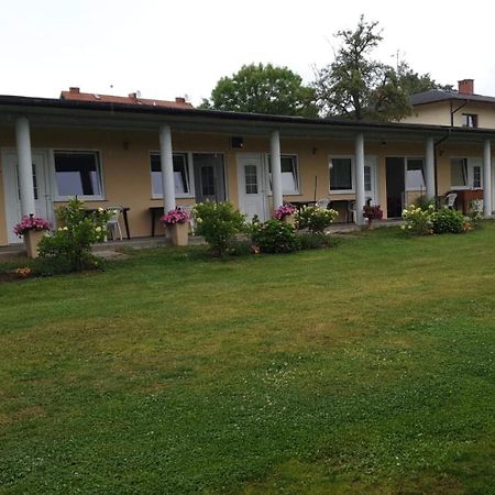 Pomerania Pokoje U Oliwii Rewal Exterior photo