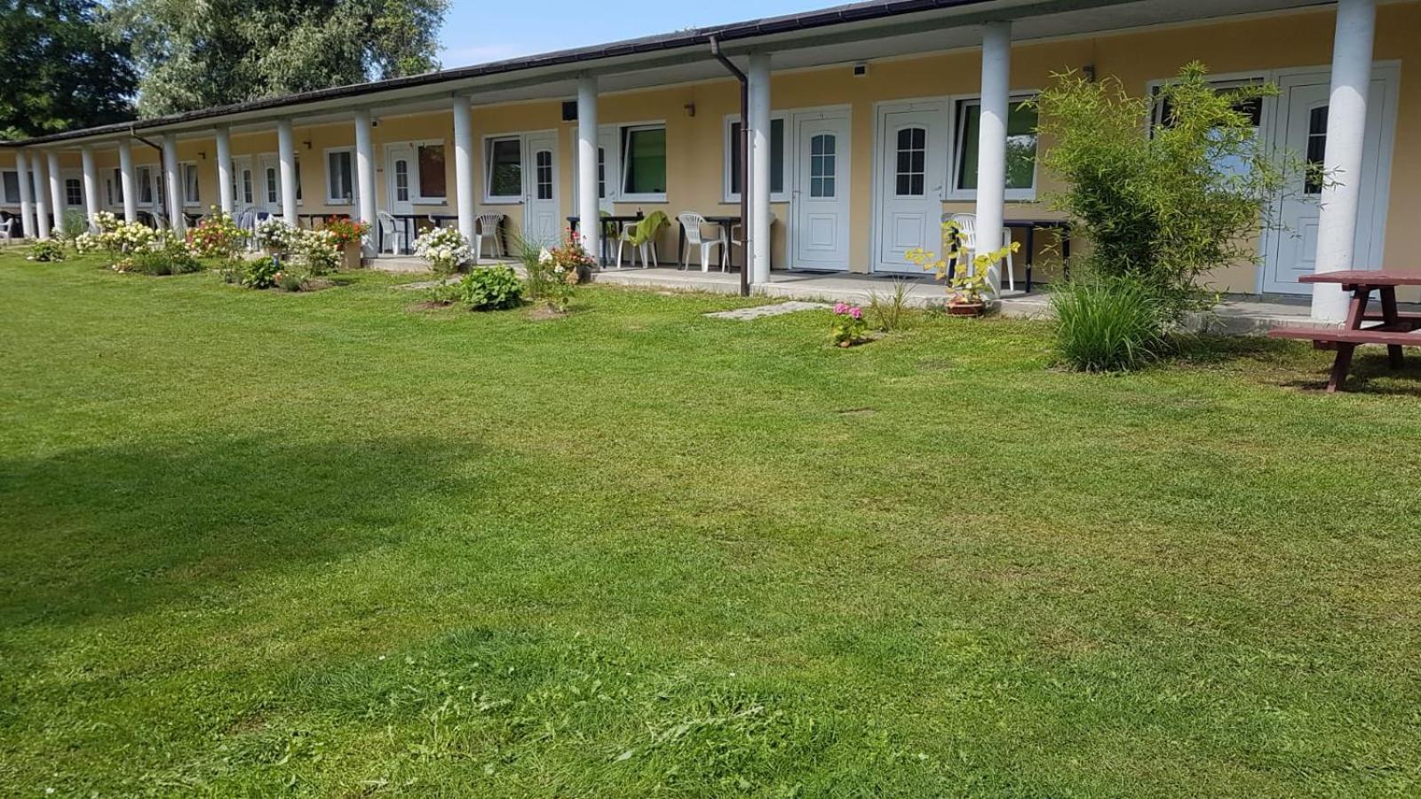 Pomerania Pokoje U Oliwii Rewal Exterior photo